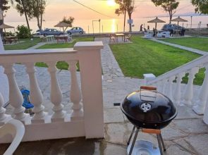 Dimitra's Family Apartments 1
