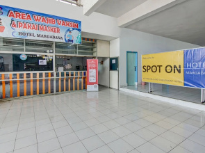 Spot On 90964 Hotel Margadana