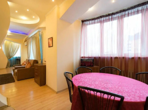Nadezhda Apartments on Keremet street