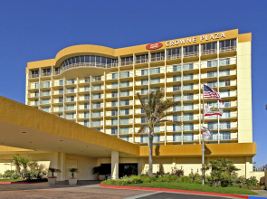Crowne Plaza Ventura Beach by IHG