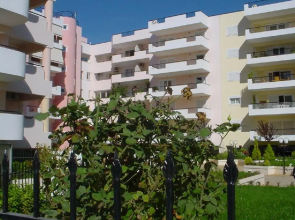 Holargos Metro Rooms