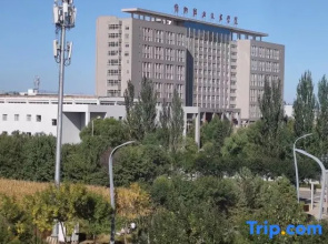 Xinzhou Yunjing Hotel (Vocational and Technical College)