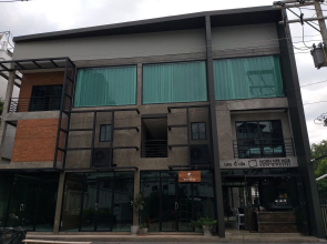 Norn Nee Nor Hostel&Cafe