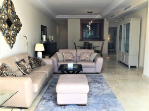Beachside Luxury 2 bedroom apartment, Puerto Banus