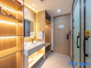 Yuemei Home Hotel (Lanzhou College of Arts and Sciences)