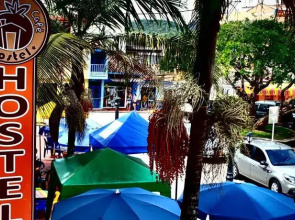 Tomate Cafe Hostel
