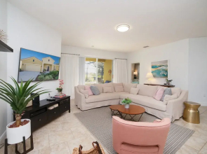 5 Bedroom 5 Bathroom Solterra Resort Luxury Villa