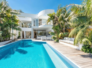 Clontarf Villa By Onefinestay