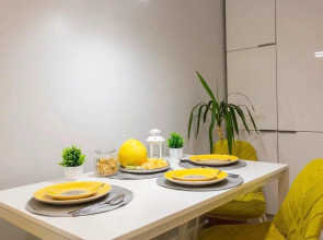 Moment House (Момент Хаус) на улице Народного Ополчения