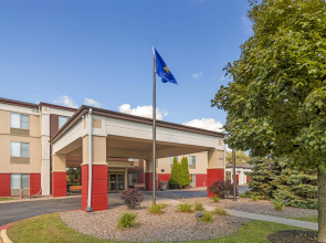 Best Western Plus Eau Claire Conference Center