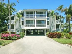 South Seas Lands End 1637