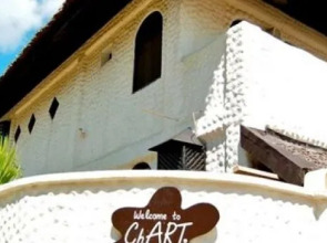 ChARTs Resort and ART-Café