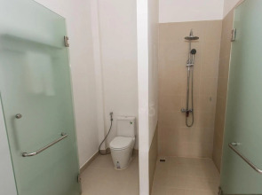 Apsara Centrepole Hotel