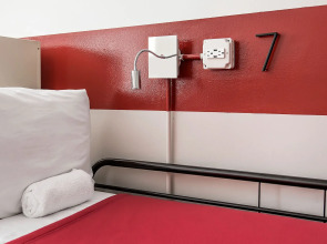 Chicago Getaway Hostel