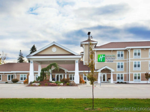 Holiday Inn Express Hotel & Suites Iron Mountain by IHG
