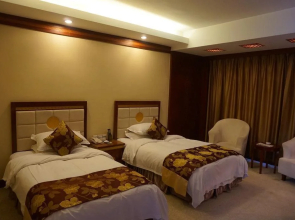 Tai'an Lijing Cherry Orchard Hotel