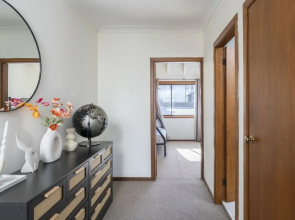 Kozyguru | Balmain | Townhouse bridge view or Charming Comfy Studio