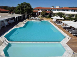 Antigoni Seaside Resort