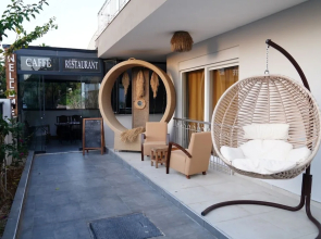 Deadel Hotel