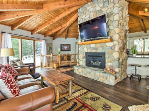 Waterfront Gull Lake w/ Dock: Family Friendly!