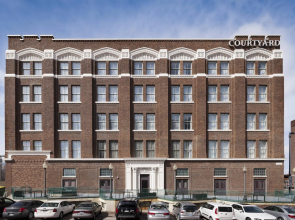 Courtyard by Marriott Omaha Downtown