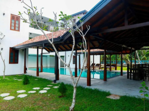 Lagoon Boutique Hotel