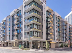 Landing Apartments near Tucson Convention Center