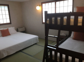 Red Door Lodge Hakuba