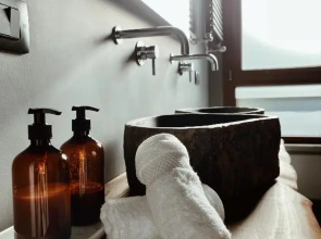 KeRo Luxury Rooms and Apartment