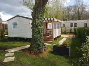 Property With 3 Bedrooms in Les Mathes, With Furnished Garden - 2 km F