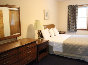 Chatham Travel Lodge