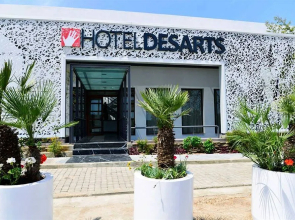 Des Arts Resort  Spa