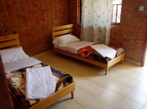 Nakoosi Eco Lodge & Backpackers
