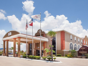 Hawthorn Extended Stay by Wyndham Corpus Christi