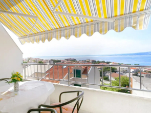Sea View Apartment for 2-3 People - Family