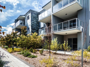 Airport Apartments by Vetroblu