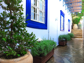 Armata Boutique Hotel