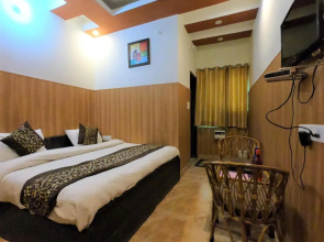 Bhagirathi Hotel in Tapovan By PerfectStyaz