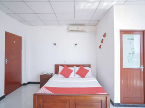 OYO 512 Agra Lanka Beach Resort