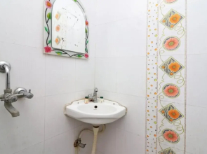 Shah Palace By OYO Rooms