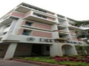 Hotel Dee Cee Manor