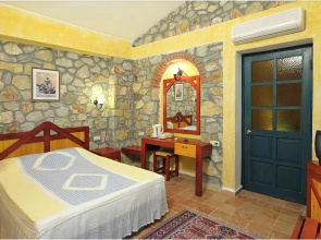 Eva Villas West & Eva Villas East