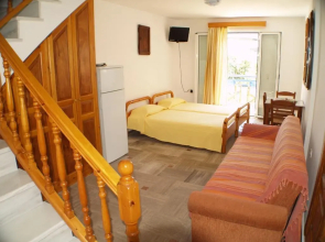 Karterados Beach Apartments