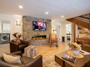 37 - Foxy Farm Ranch 4 Bedroom Home