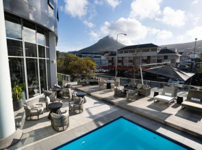 The Capital 15 on Orange Hotel & Spa