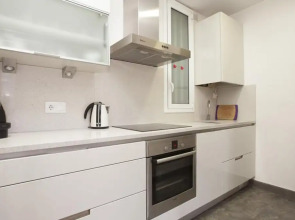 Akira Flats Roger de Flor Chic apartment