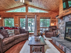 Stormy Pines - Hiller Vacation S 3 Bedroom Home