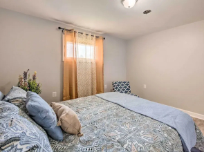 Updated Home w/ Pool Table ~ 4 Mi to Hershey!