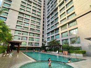 ORTIGAS 2 Br Corner Unit With 2 Queen Across Shangrila