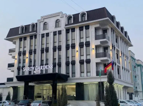Saroy Gardens Hotel